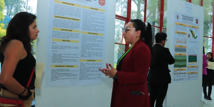 Estudiantes de posgrado de Ciencias de la Salud presentan resultados de sus investigaciones en el ámbito de la salud