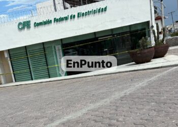 Roban cajero de la CFE Huamantla.