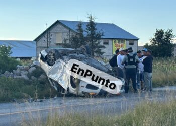 Un lesionado deja volcadura en Huamantla.