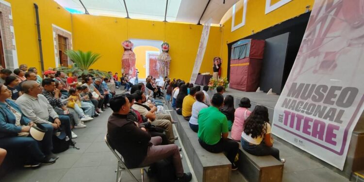 Museo nacional del títere celebra 34 años de vida cultural en Huamantla