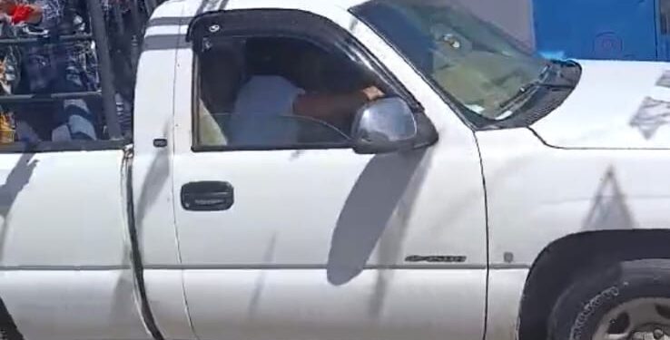 “Esa camioneta era mi sueño y me la robaron, Lorena Escobar miente al decir que hubo saldo blanco en Cuapiaxtla” denuncia hombre víctima de la inseguridad. 