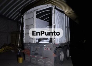 Roban camión en Xaloztoc y es localizado en bodega de Teacalco.