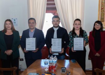 Huamantla impulsa la modernización con la firma de convenios en mejora regulatoria y digitalización