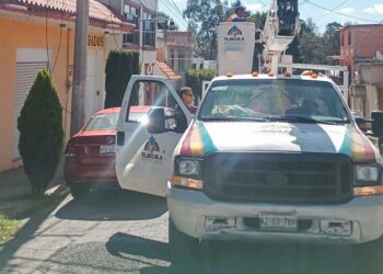 MEJORA AYUNTAMIENTO DE TLAXCALA ALUMBRADO PÚBLICO EN BULEVAR DEL MAESTRO, LA LOMA Y ZONA DE ARTESANÍAS