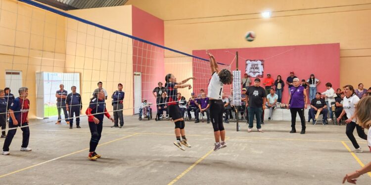 ARA UNIR GENERACIONES A TRAVÉS DEL DEPORTE ARRANCA AYUNTAMIENTO DE LA CAPITAL LA LIGA MUNICIPAL DE CACHIBOL 2025
