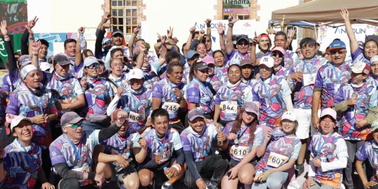 Huamantla se llena de alegría y emoción con la Carrera de Colores 2025