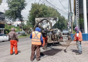 ATIENDE GOBIERNO DE ALFONSO SÁNCHEZ GARCÍA PUNTOS DE ALTA MOVILIDAD EN LA CAPITAL CON PROGRAMA DE BACHEO