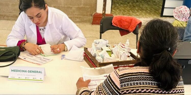 Huamantla acerca servicios y salud a la comunidad de Acasillados San Martín Notario