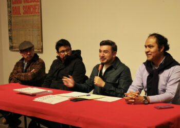 SALVADOR SANTOS ENTREGA RECONOCIMIENTOS A VOLUNTARIOS Y ORGANIZADORES DE LA HUAMANTLADA