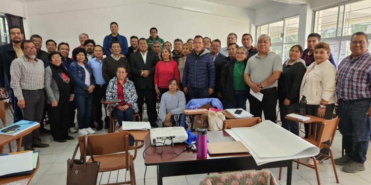 Docentes del CECYTE fortalecen desempeño profesional con jornadas de capacitación