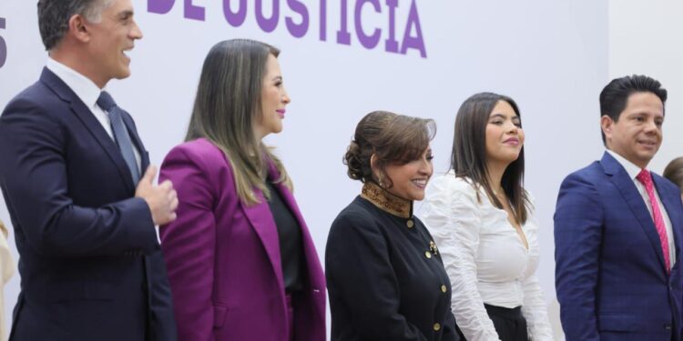 Acuerdan los tres poderes una transición pacífica y ordenada en el poder judicial