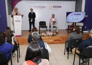 Invierte gobierno estatal 10.4 millones en la rehabilitación del zócalo capitalino