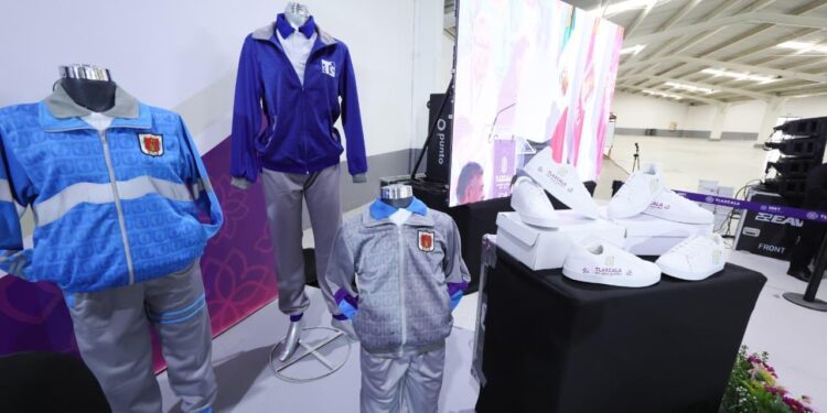 Invierte gobierno estatal 18 mdp en uniformes para educación básica y bachillerato