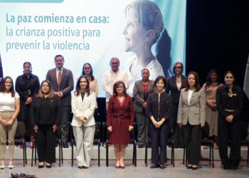 Tlaxcala reafirma su compromiso con la paz y la crianza positiva: “cada hogar debe ser una escuela de amor”: Lorena Cuéllar