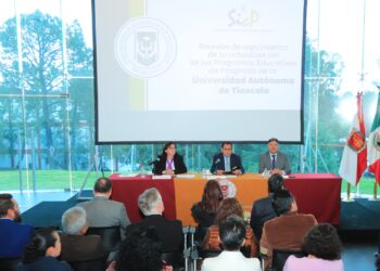 Dará la UATx impulso renovado para transformar sus posgrados con la integración del MHIC