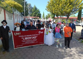 Secundaria “Libertad” conmemora el Día de Muertos bajo el Enfoque de la Nueva Escuela Mexicana.