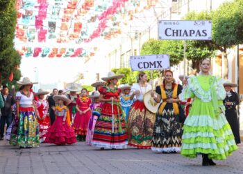 Celebra Tlaxcala elegancia y tradición de la dama charra en la pasarela “sé parte de la historia”
