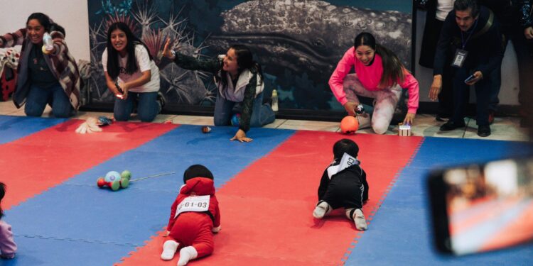 Familias disfrutan una jornada llena de emoción en el segundo concurso de gateo de “Tlaxcala, la feria de ferias 2025”