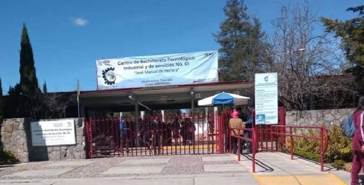 Invitan instituciones educativas a representación de la Revolución Mexicana y exposición fotográfica.