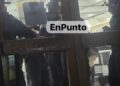 Atiende seguridad pública de Huamantla a jovencitos por actos indebidos en tienda departamental.