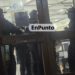 Atiende seguridad pública de Huamantla a jovencitos por actos indebidos en tienda departamental.