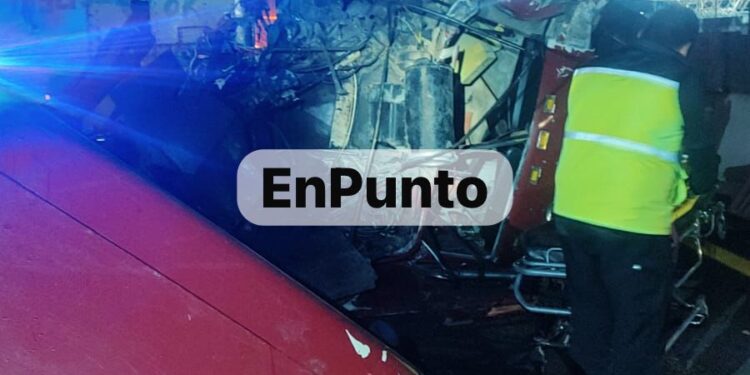 🚑🚨🚛 4ccid3nt3 automovilístico deja una mujer mu3rt4 en Huamantla; no corresponde a peregrinos