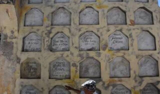 Confirma Santos Cedillo exhumación de momias para la creación de museo en Huamantla. 