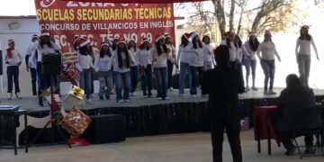Técnica #43 de Huamantla participa en concurso de villancico en inglés.